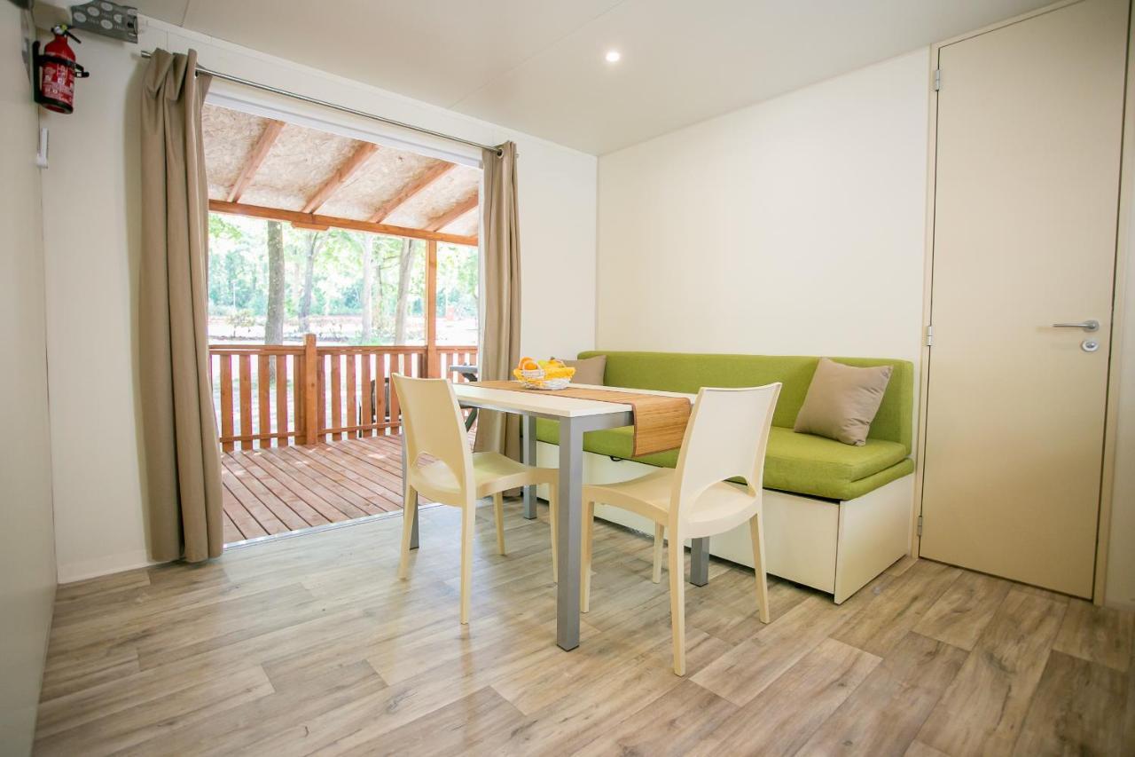 Mobile Homes Premium Magnolia Bijela Uvala